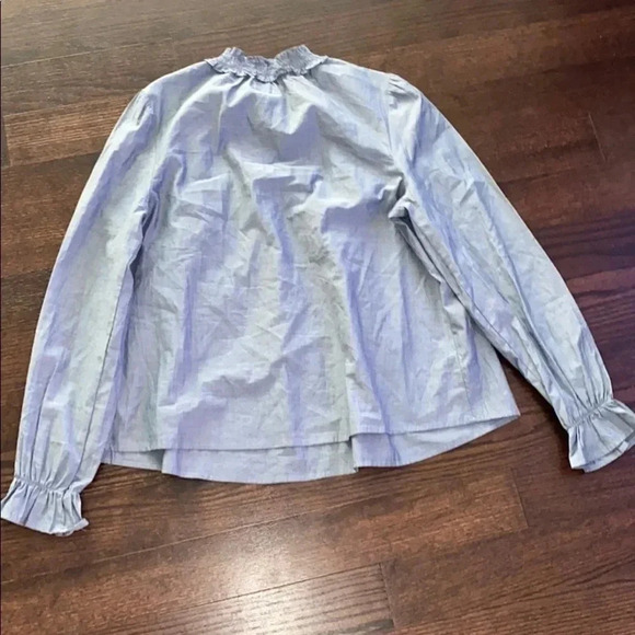 Gap Longsleeve high ruffle neck  top blouse M - Picture 4 of 10